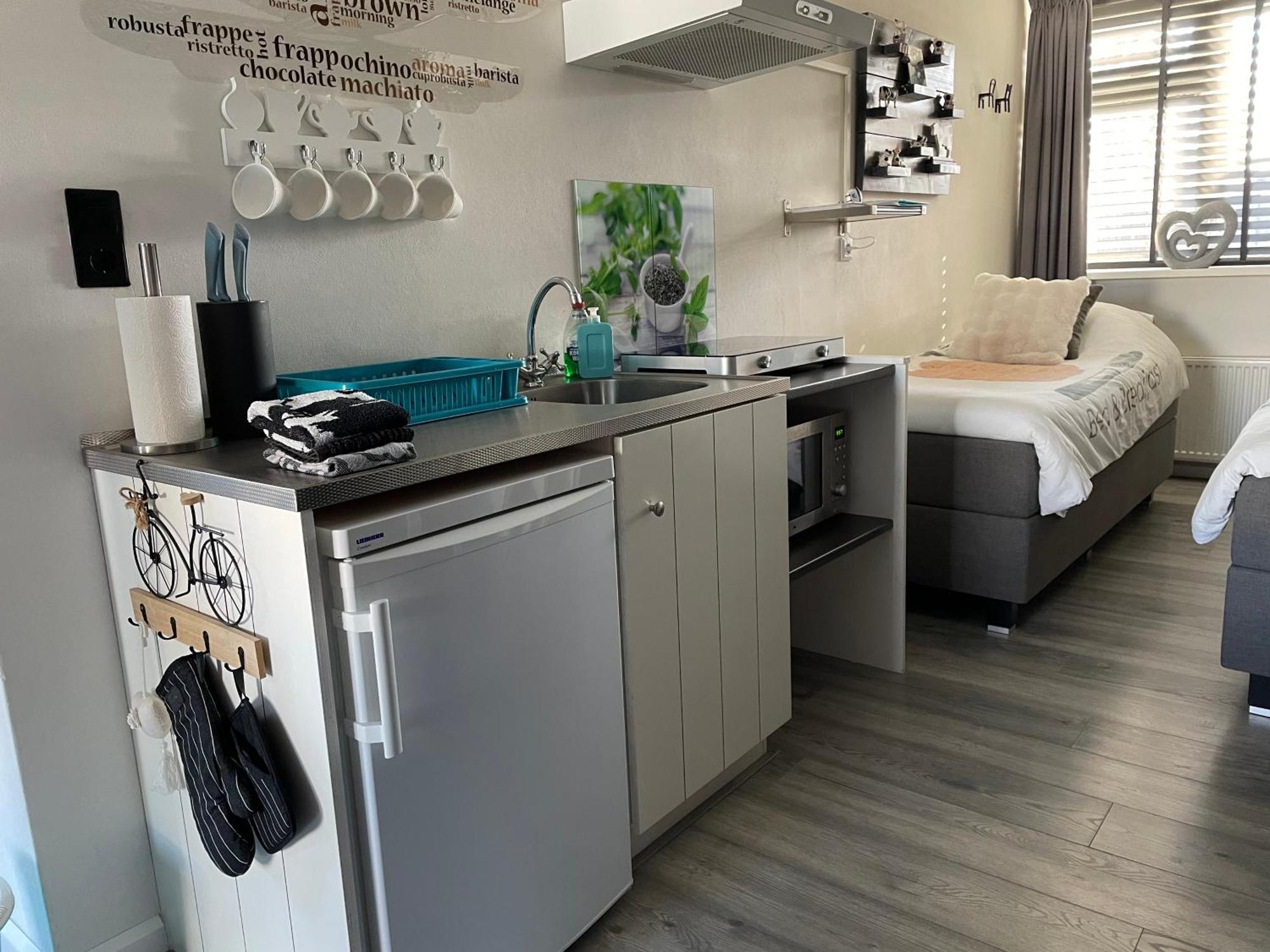 Bed and Breakfast Landelijk Хейкен Экстерьер фото